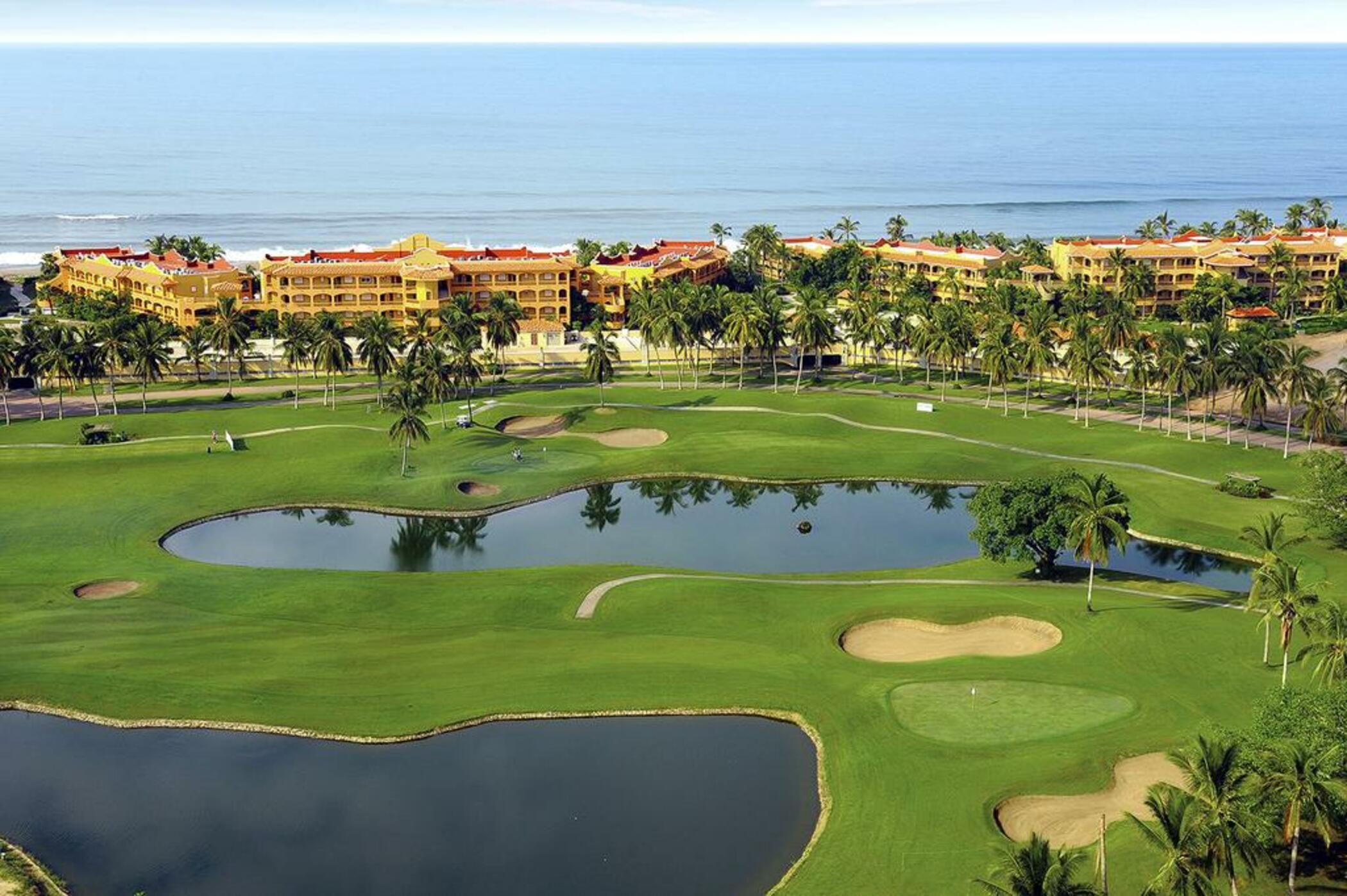 Las Villas Hotel & Golf By Estrella Del Mar Mazatlan Exterior photo