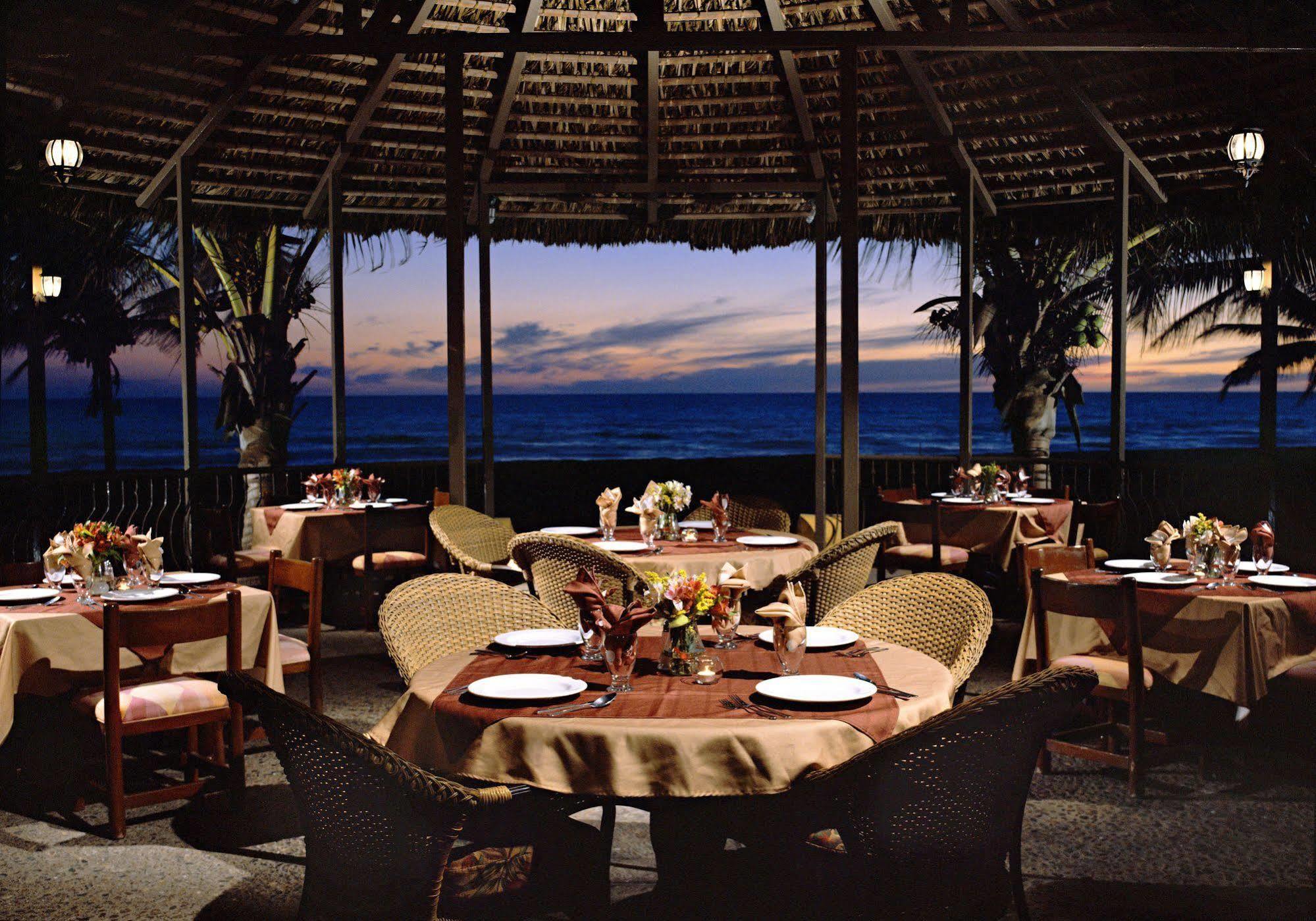 Las Villas Hotel & Golf By Estrella Del Mar Mazatlan Exterior photo